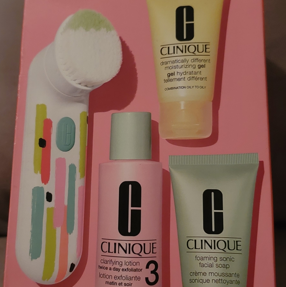 Facial cleansing set